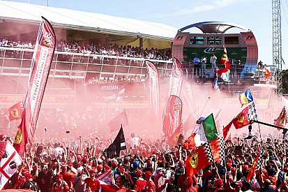 GP Italia: Mercedes 1-2 di kandang Ferrari, Hamilton puncaki klasemen