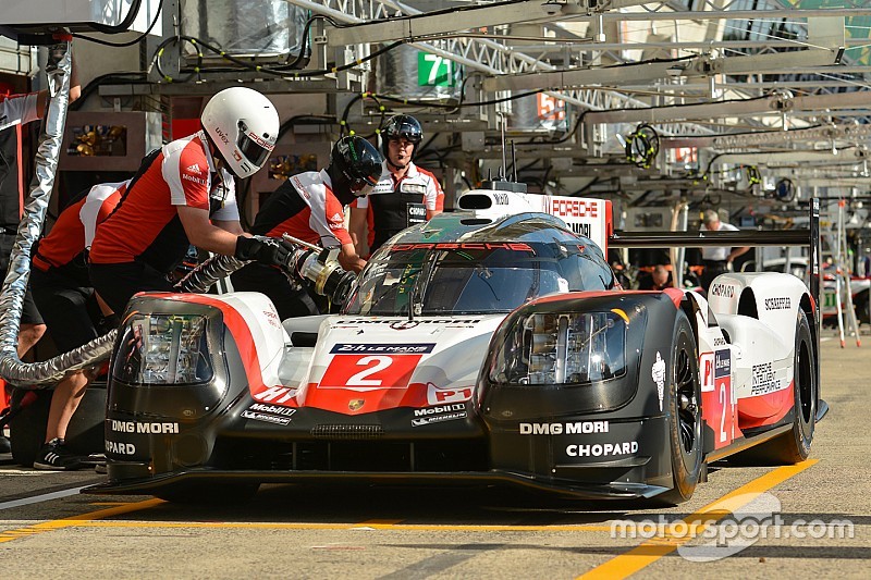 【ル・マン24h】ポルシェ、素早いピットの秘密はホイールナットにあり