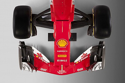 Последние штрихи. Новую Ferrari оформили логотипами спонсоров