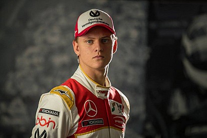 Progres Schumacher tuai pujian dari bos Prema