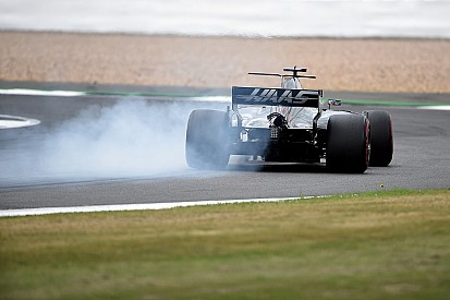Haas pilotları Silverstone'da farklı frenlerle yarışacak