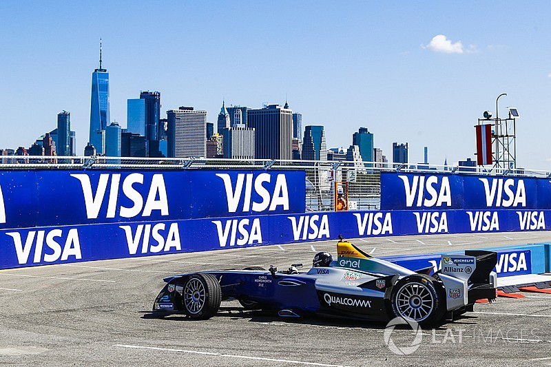 Fotogallery: le suggestive immagini dell'ePrix di New York 2017