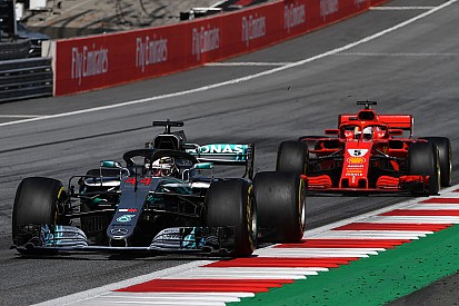 Vettel nach Boxenstopp hinter Hamilton: "War mein Fehler"