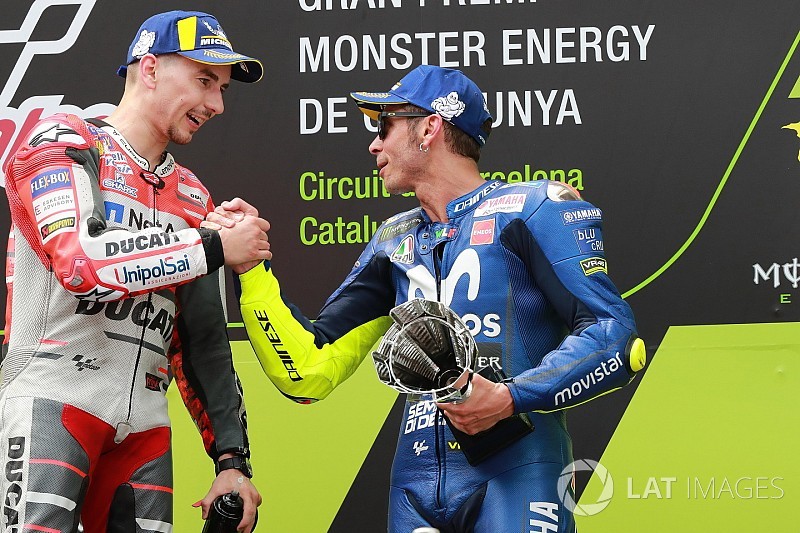 Россі вигравав би на Ducati 2018 року - Лоренсо