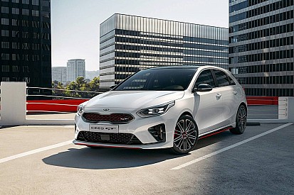Kia представила 201-сильний Ceed GT