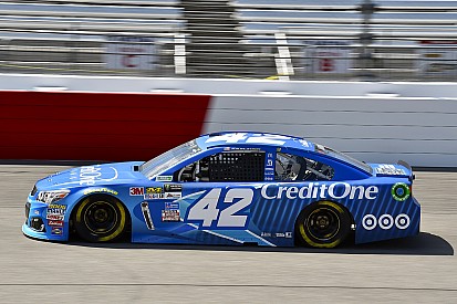 Larson leads final practice at Richmond