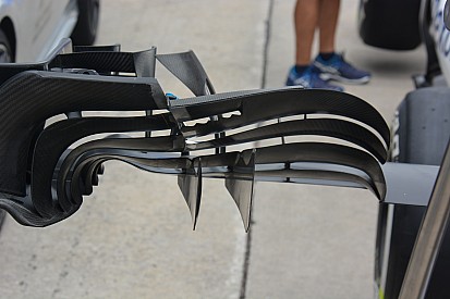 Технический брифинг: "зубчатое" переднее крыло Williams FW38