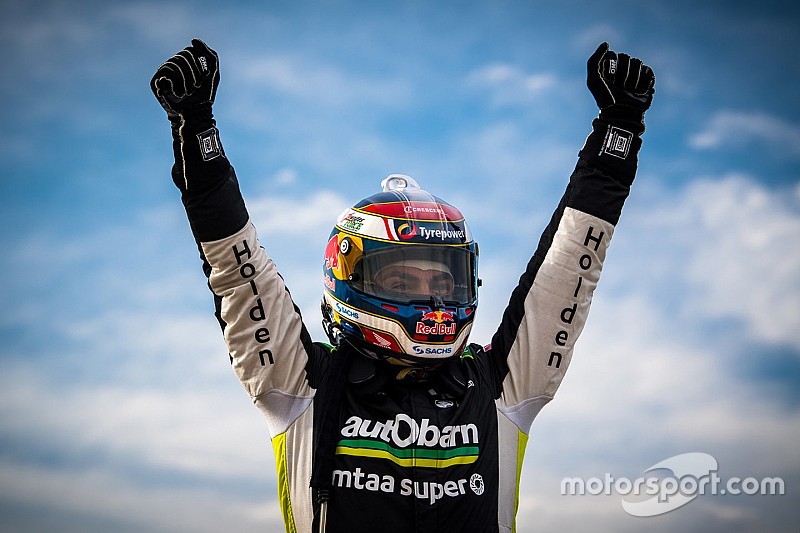 Lowndes relieved by retirement call