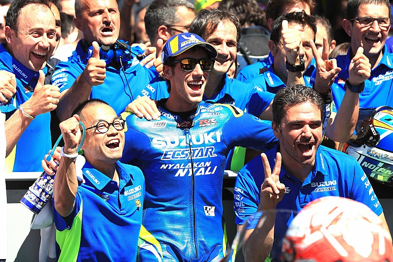 Ingin tambah podium, Suzuki siap kehilangan konsesi