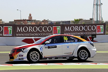 WTCC в Марракеші: Герріері перемагає у першій гонці