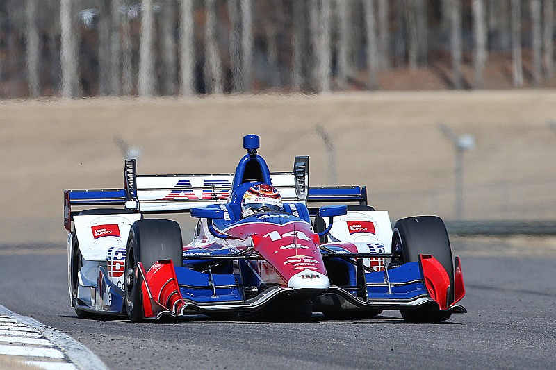 Muñoz se siente más importante en el equipo de Foyt