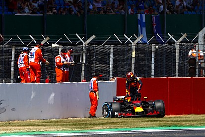 Böser Nachmittagsbeginn: Verstappen-Crash in erster Runde