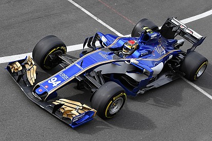 Аналіз: як Ferrari та Mercedes борються за Sauber