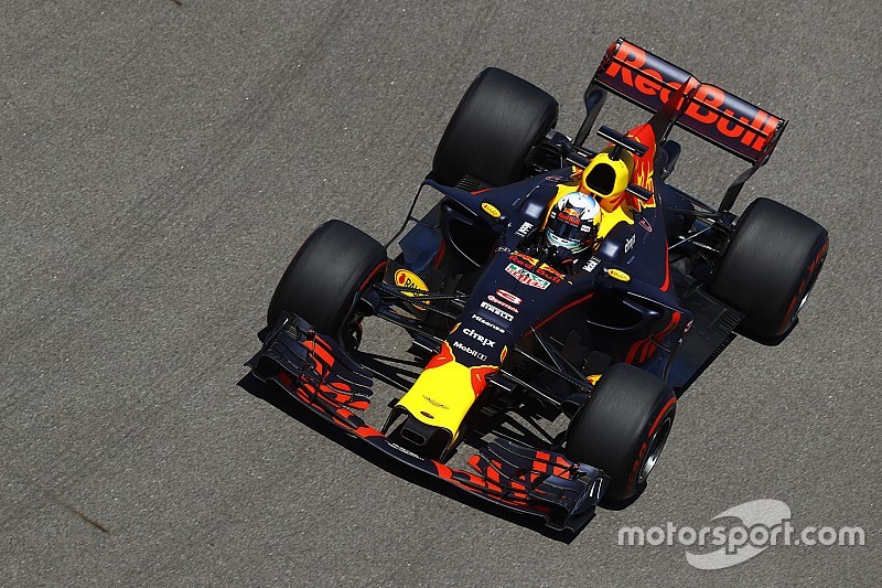 Хорнер признал ошибки Red Bull в развитии машины