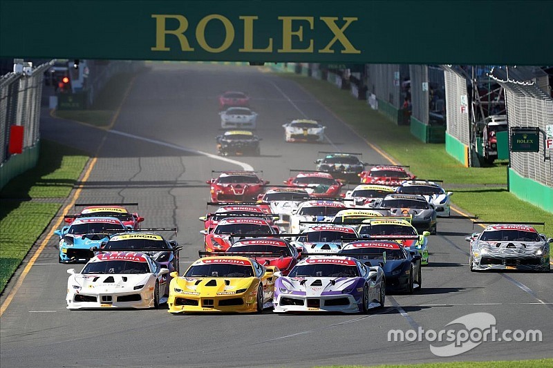 Pembalap Indonesia tempati podium 1-2 Race 2 Ferrari APAC Australia