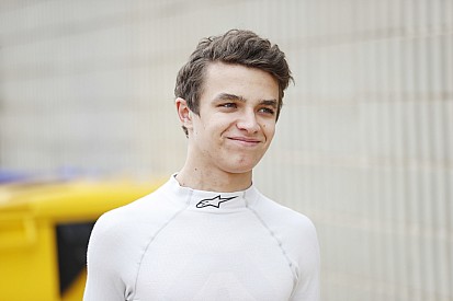 Norris laat zich niet afleiden door aanbod Toro Rosso