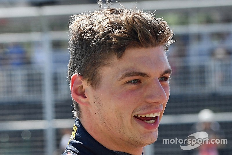 Verstappen egyetért Sainz-cal: „Néha s*ggfejnek kell lenned”