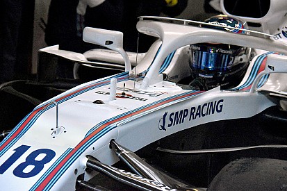 Williams: ci sono due bordini ai lati della scocca della FW41