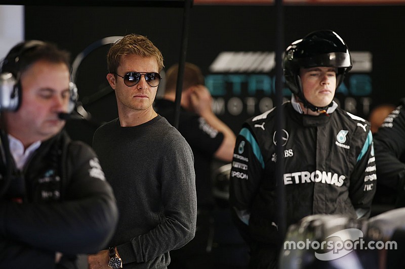 Rosberg ingin tetap terlibat di olahraga balap