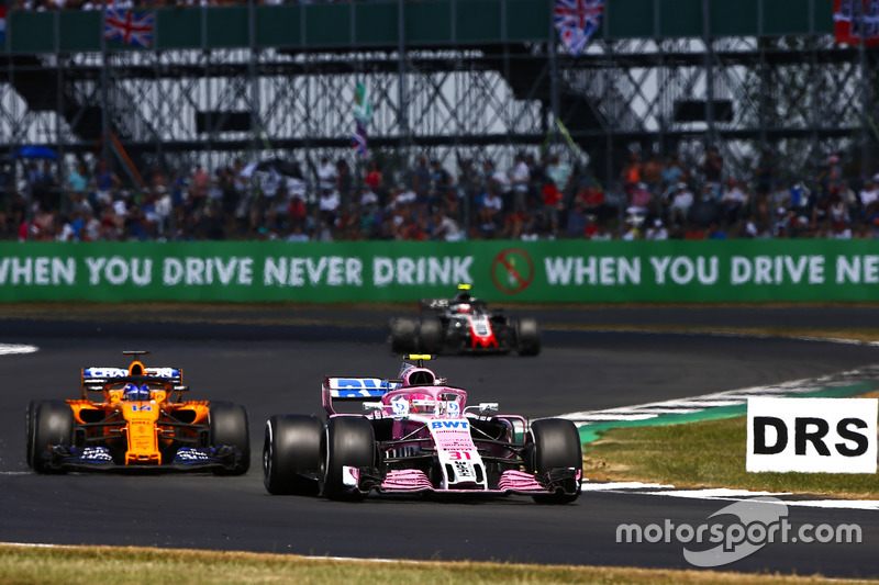 Естебан Окон, Force India VJM11, Фернандо Алонсо, McLaren MCL33