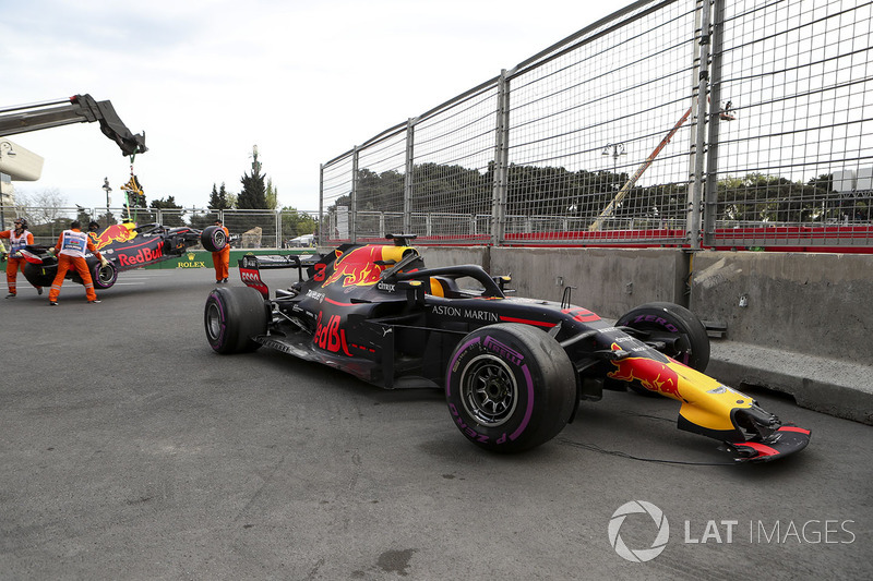 Max Verstappen - Daniel Ricciardo kazası - Red Bull Racing