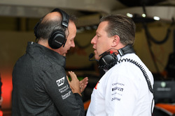 Jonathan Neale, McLaren Managing Director and Zak Brown, McLaren Executive Director