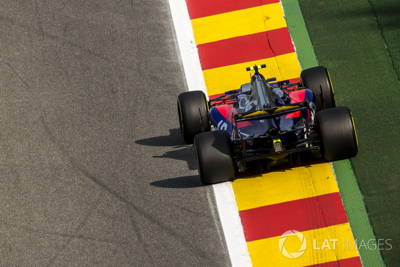 Carlos Sainz Jr., Scuderia Toro Rosso STR12