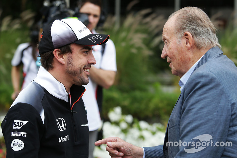 Fernando Alonso, McLaren with Former Spanish King Juan Carlos