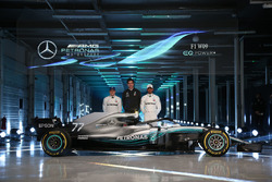 Valtteri Bottas, Mercedes AMG F1, Lewis Hamilton, Mercedes AMG F1, Toto Wolff, Direktör, Mercedes AM