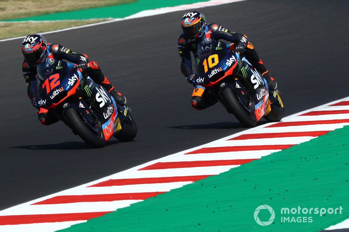 Luca Marini dan Marco Bezzecchi ketika menjadi rekan dalam tim Moto2 VR46