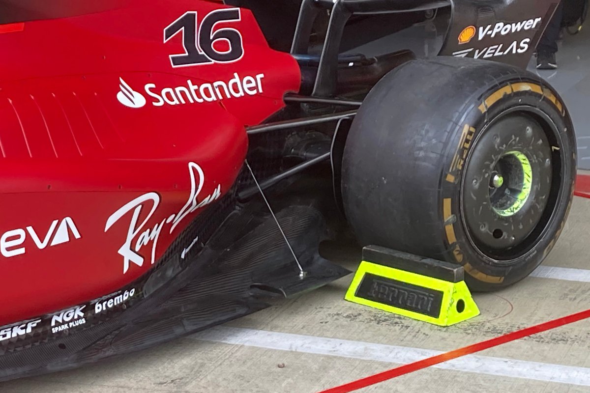 Детали задней части Ferrari F1-75