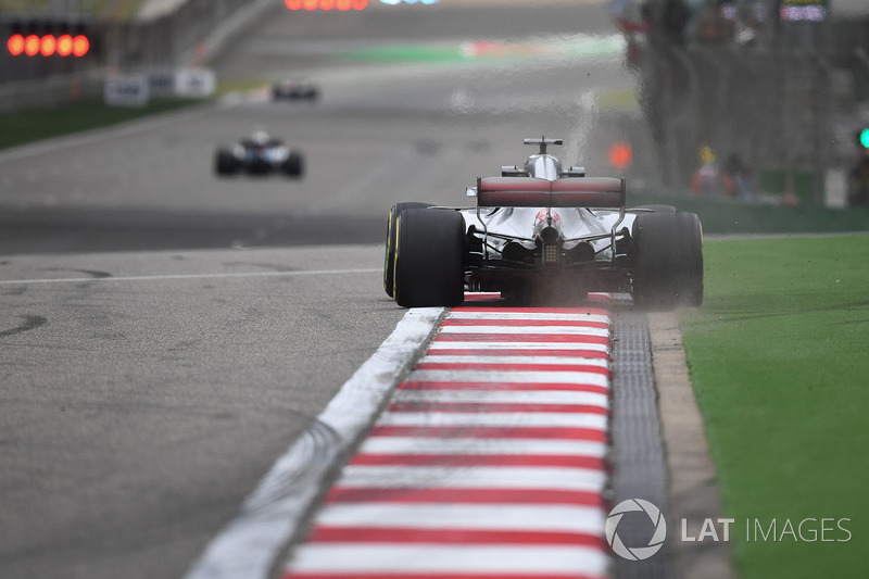 Льюіс Хемілтон, Mercedes-AMG F1 W09 EQ Power+