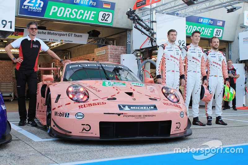 №92 Porsche 911 RSR