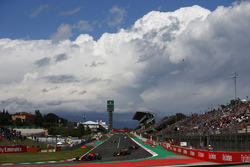 Max Verstappen, Red Bull Racing RB14, Daniel Ricciardo, Red Bull Racing RB14