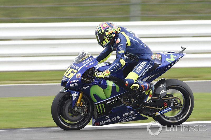 Valentino Rossi ayağını kırdı ve sonrasında MotoGP'ye geri döndü