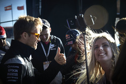 Nico Rosberg, Mercedes AMG F1 Team met fans