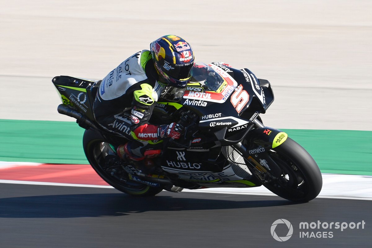 Johann Zarco saat membela Tim Avintia Racing beraksi di atas Ducati Desmosedici GP19 di MotoGP 2020.