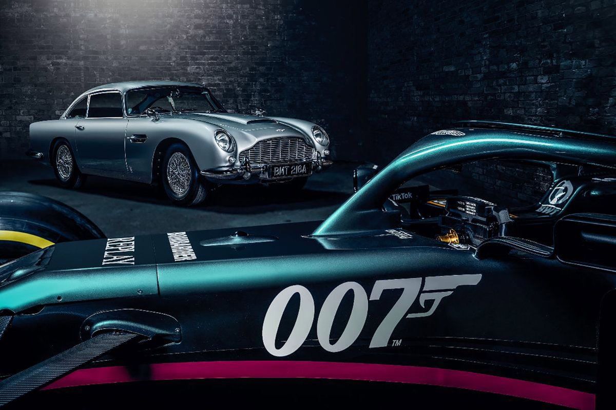 Aston Martin AMR21 with 007 logo