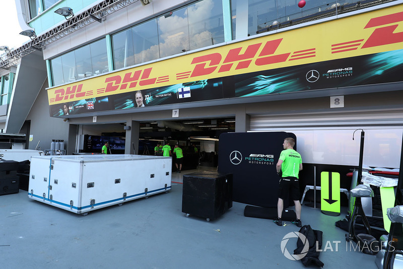 Mercedes AMG F1 garage