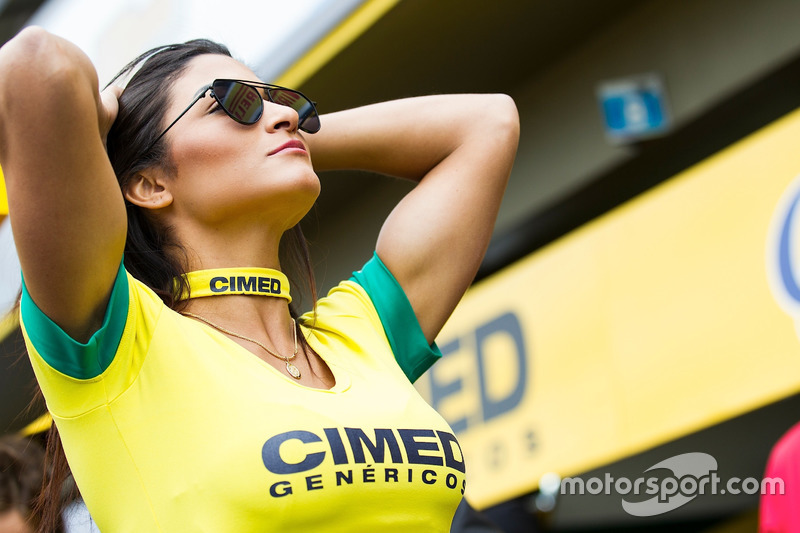 Grid girl