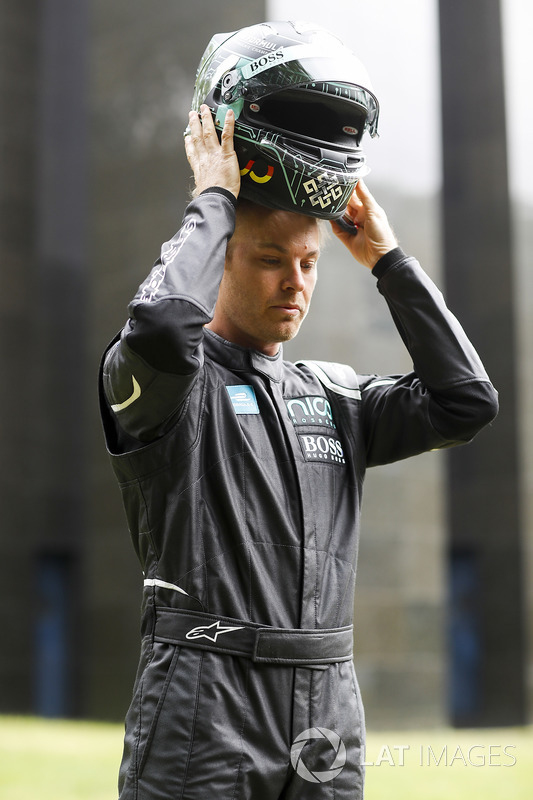 Formula 1 şampiyonu Nico Rosberg