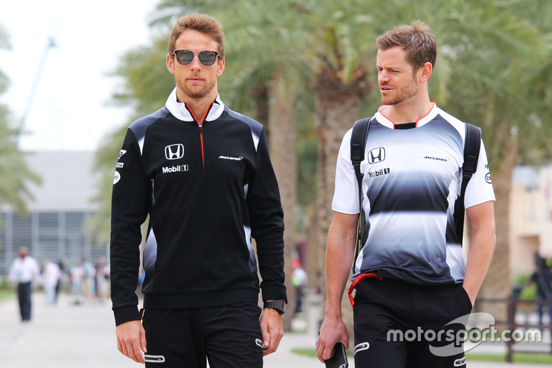 Jenson Button, McLaren with Mike Collier, Personal Trainer
