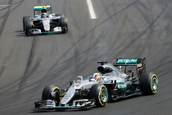 Lewis Hamilton, Mercedes AMG F1 W07 Hybrid