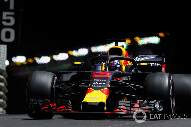 <img src="https://cdn-1.motorsport.com/static/custom/car-thumbs/F1_2018/TESTS/redbull.png" alt="" width="250" /> Red Bull