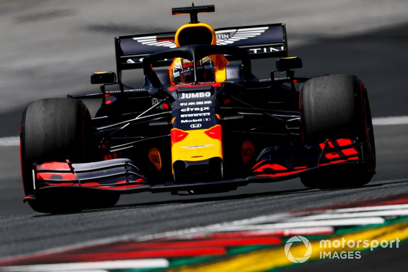 Max Verstappen in actie op de Oostenrijkse Red Bull Ring.