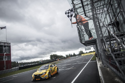 Gabriele Tarquini, LADA Sport Rosneft, Lada Vesta