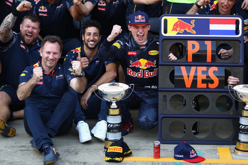 Max Verstappen, Red Bull Racing, Daniel Ricciardo, Red Bull Racing and Christian Horner, Red Bull Ra