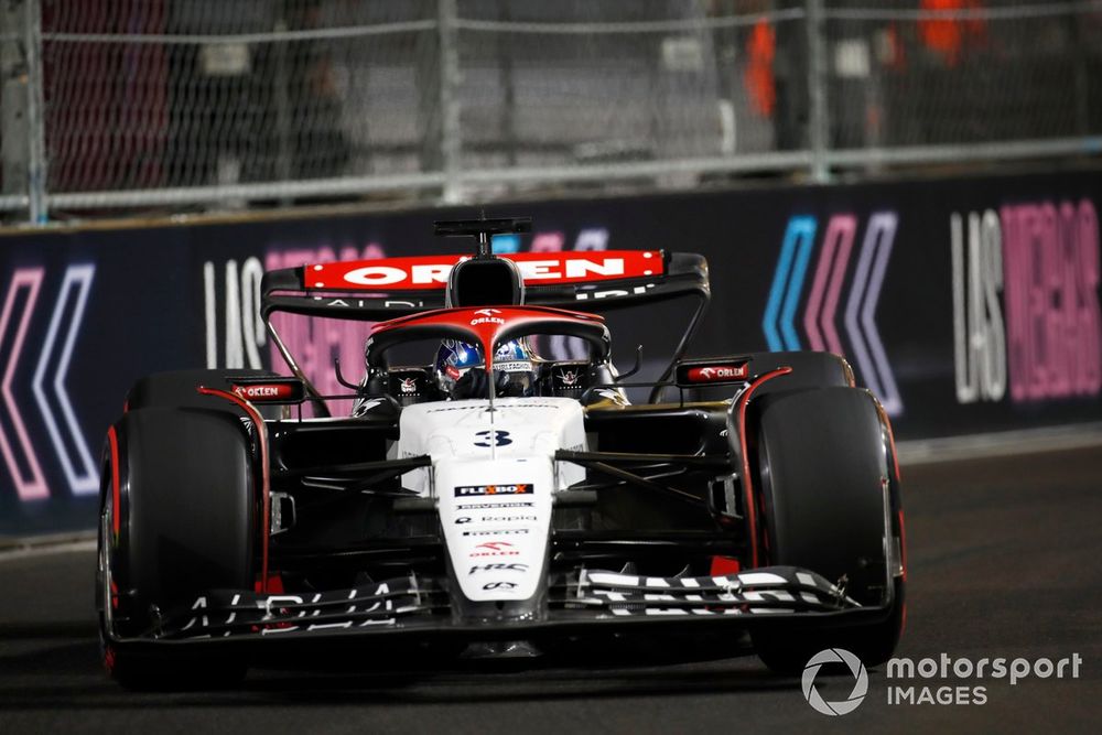 Daniel Ricciardo, AlphaTauri AT04