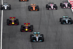 Lewis Hamilton, Mercedes AMG F1 W08, Max Verstappen, Red Bull Racing RB13, Daniel Ricciardo, Red Bul