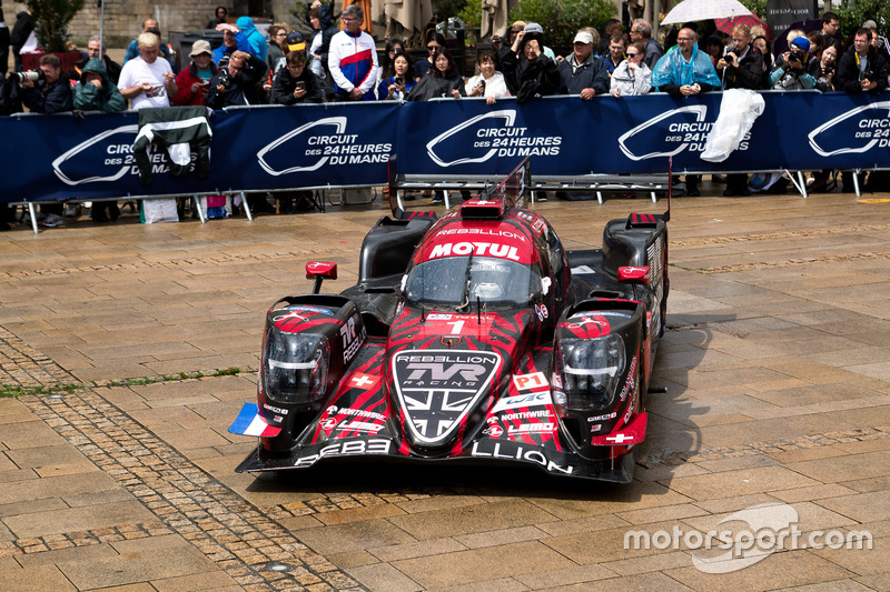 #1 Rebellion Racing Rebellion R-13: Andre Lotterer, Neel Jani, Bruno Senna